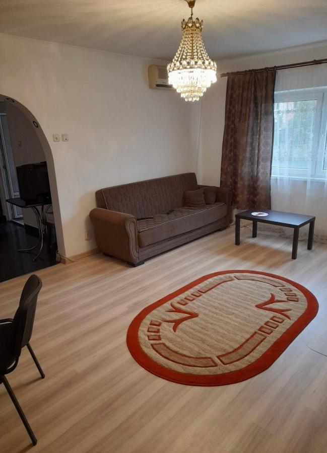 Ploiesti Ultracentral !!! Buitenkant foto