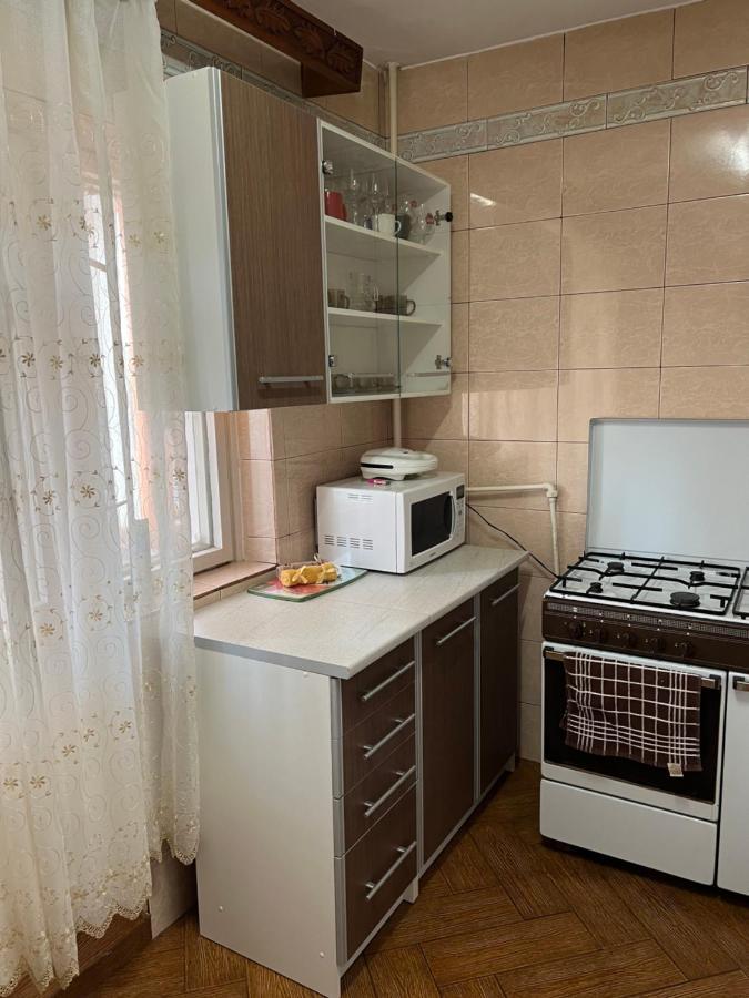 Ploiesti Ultracentral !!! Buitenkant foto